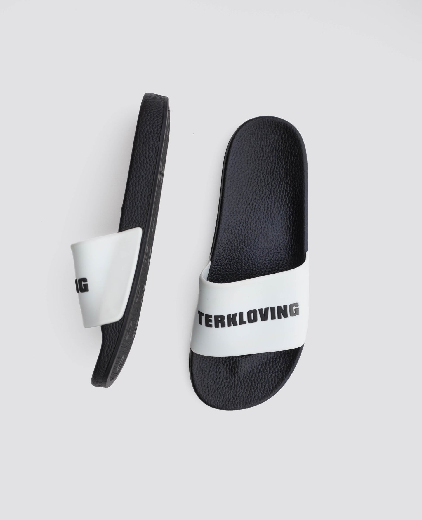 BLACK TERKLOVING LOGO SLIDE
