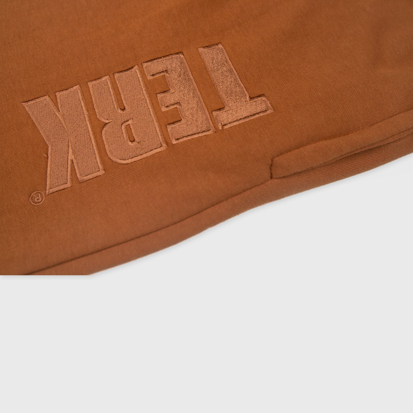 SADDLE SWEATPANTS WITH TAN TERK EMBROIDERED LOGO