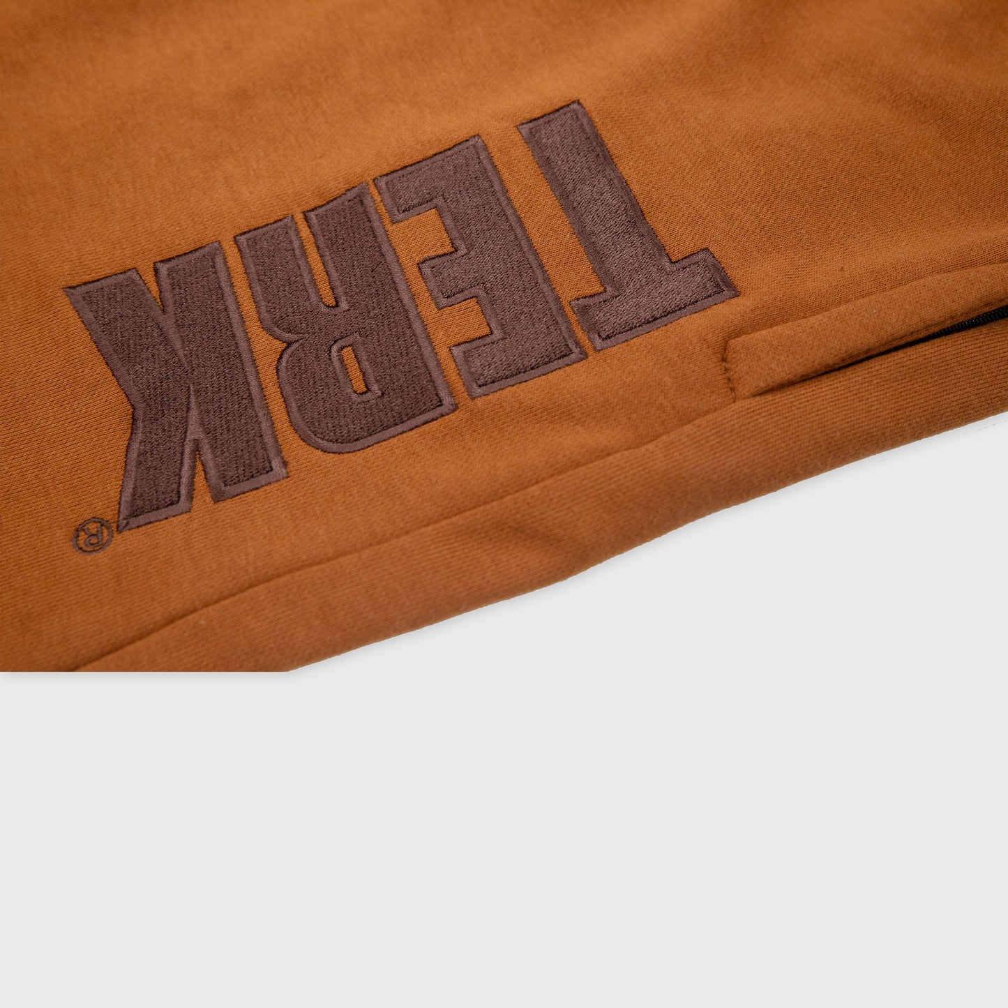 SADDLE SOLID SWEAT SHORTS WITH BROWN TERK EMBROIDERED LOGO